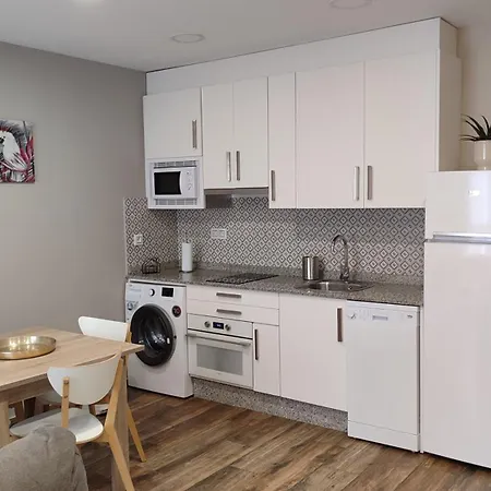 Turisticos Candelas Apartment *