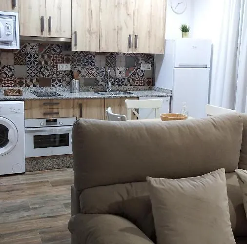 Turisticos Candelas * 푸에블라 데 사나브리아