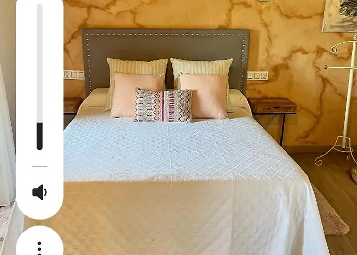 Turisticos Candelas 푸에블라 데 사나브리아