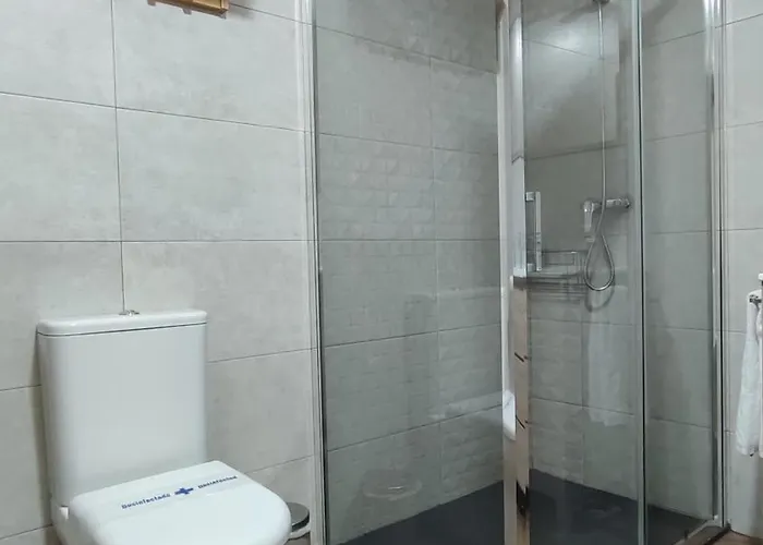 Turisticos Candelas * 푸에블라 데 사나브리아