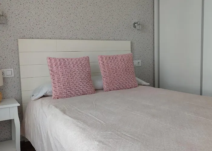 Turisticos Candelas * 푸에블라 데 사나브리아